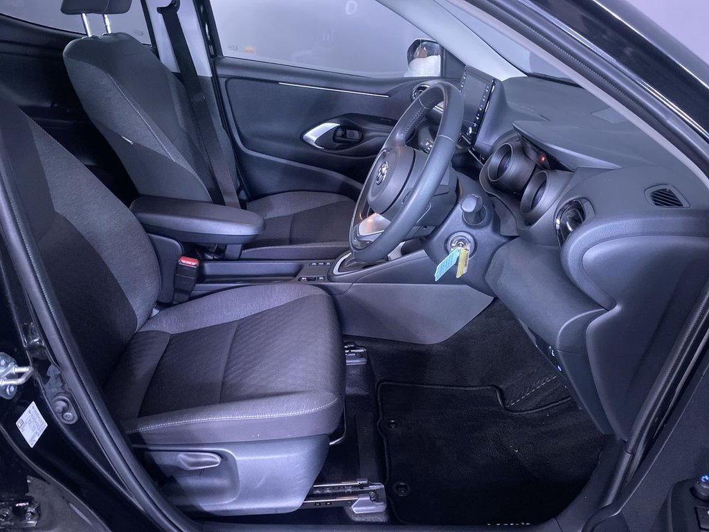 Used Toyota Yaris 2022 for sale - 76520376: Photo 15