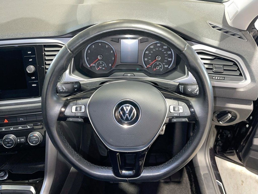 Used Volkswagen T-Roc 2021 for sale - 75630341: Photo 11