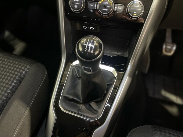 Used Volkswagen T-Roc 2021 for sale - 75630341: Photo 20