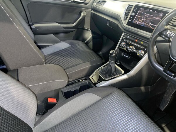 Used Volkswagen T-Roc 2021 for sale - 75630341: Photo 21