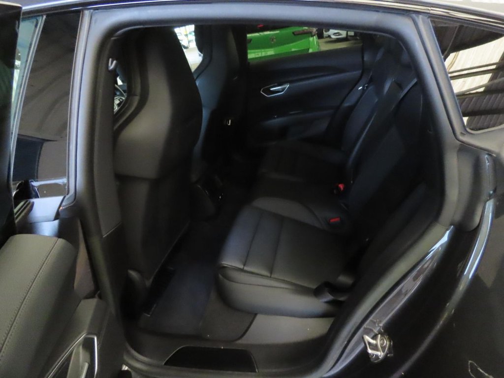 Used Audi e-tron GT 2022 for sale - 76407002: Photo 7
