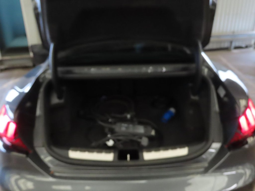 Used Audi e-tron GT 2022 for sale - 76407002: Photo 9