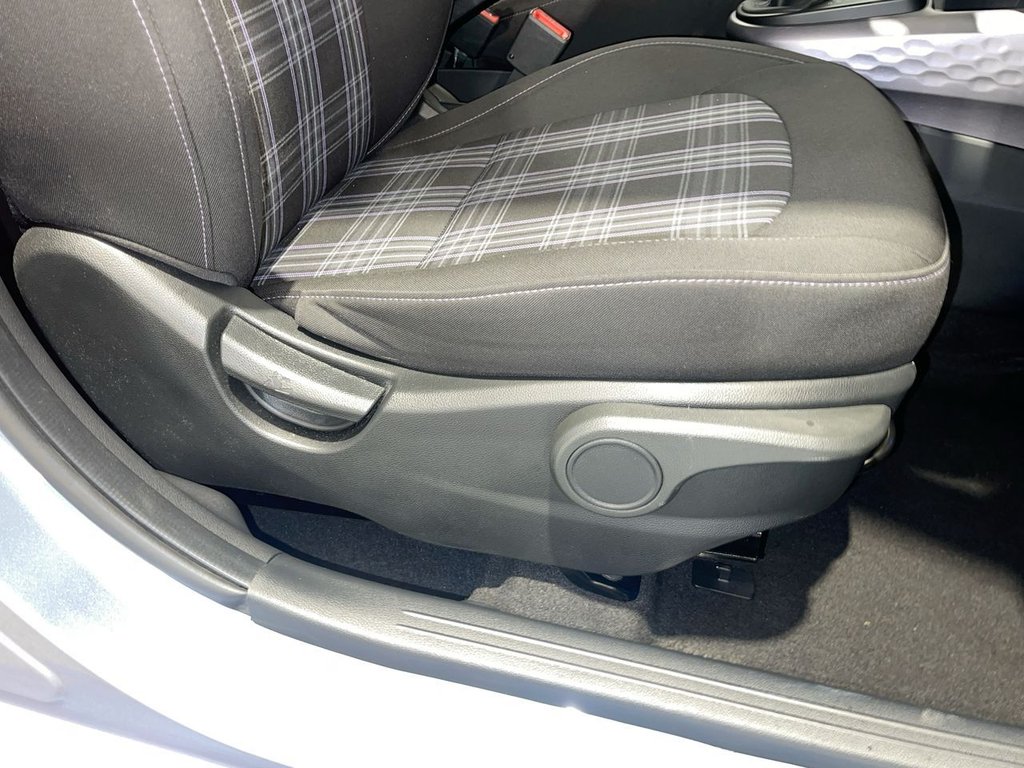 Used Hyundai i10 2025 for sale - 76048289: Photo 6