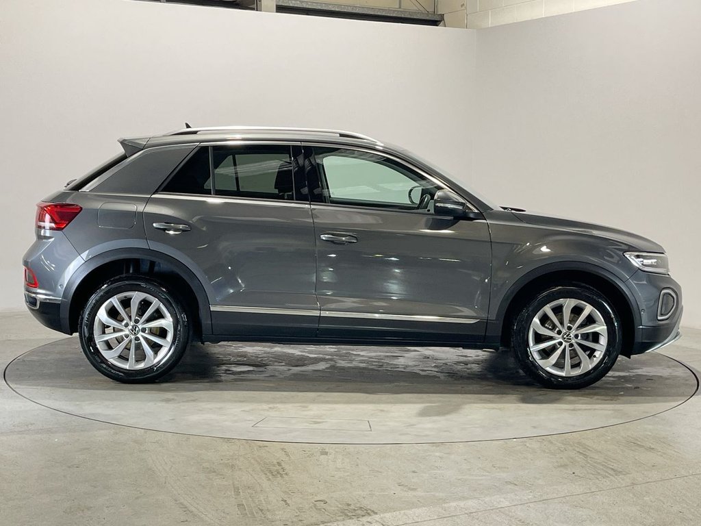 Used Volkswagen T-Roc 2022 for sale - 77369451: Photo 16