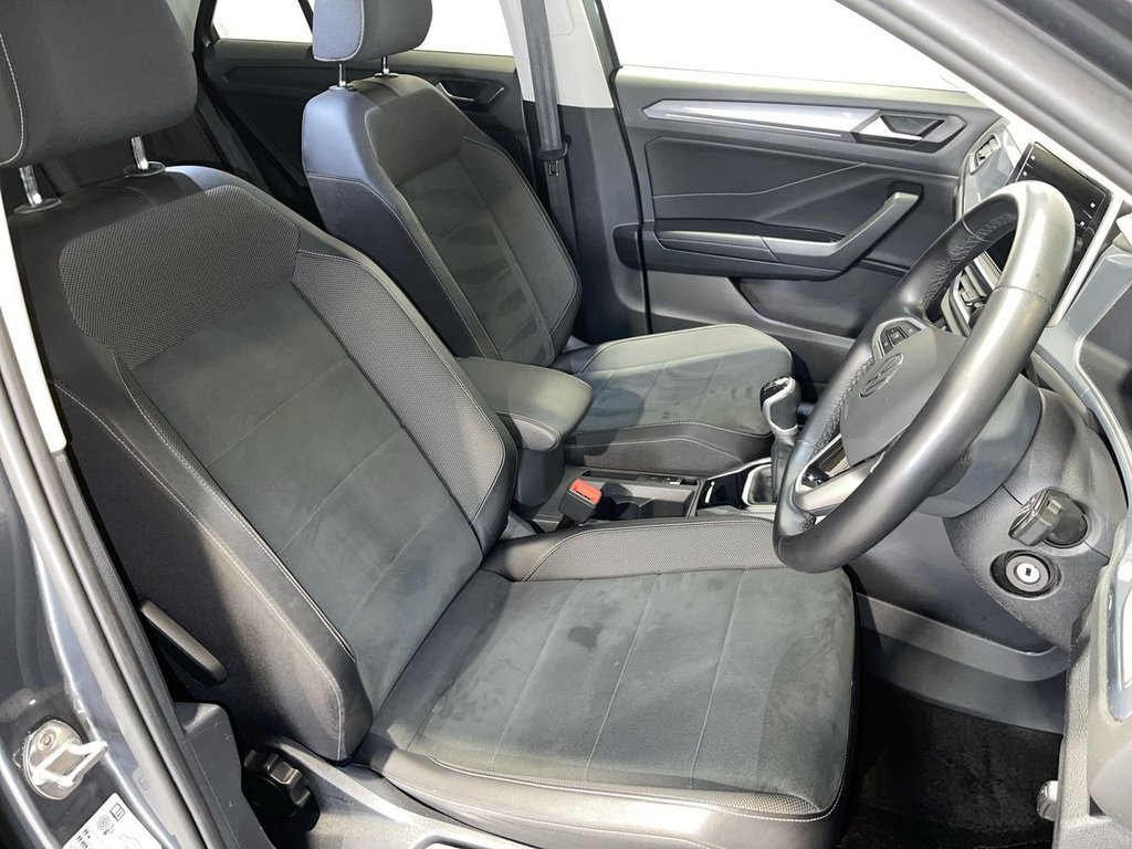 Used Volkswagen T-Roc 2022 for sale - 77369451: Photo 21