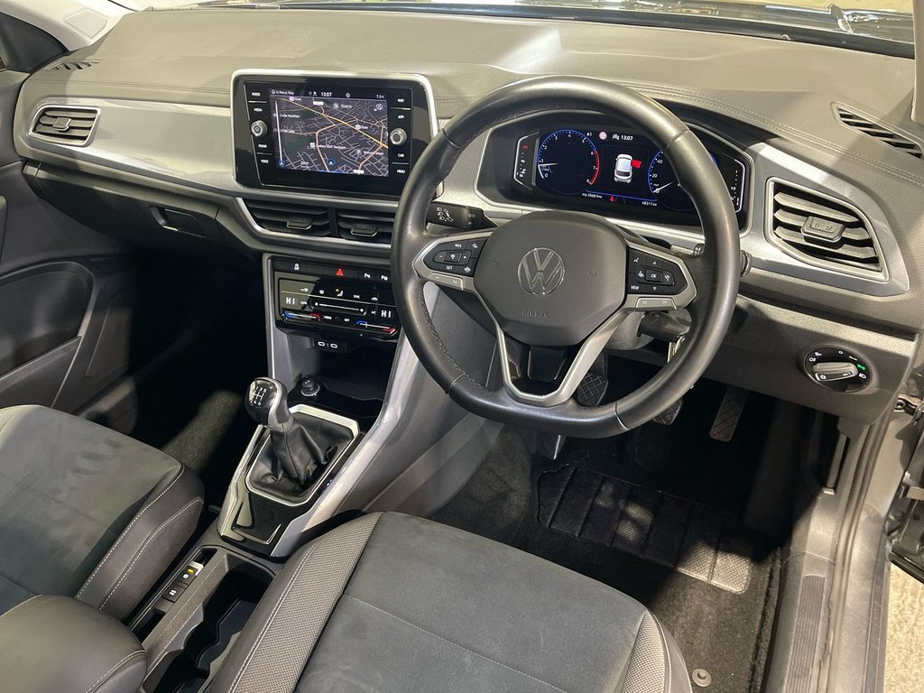 Used Volkswagen T-Roc 2022 for sale - 77369451: Photo 22