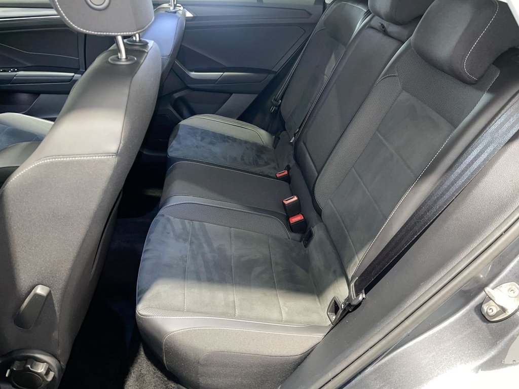 Used Volkswagen T-Roc 2022 for sale - 77369451: Photo 24