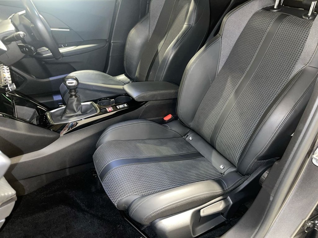 Used Peugeot 2008 2021 for sale - 76586627: Photo 16