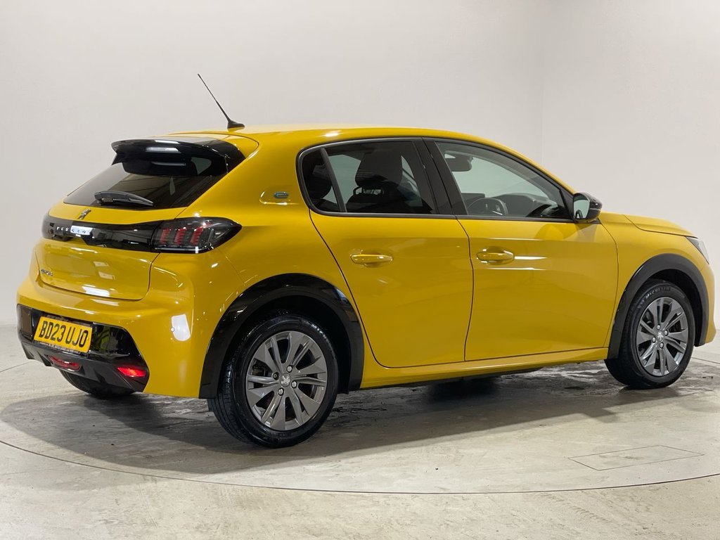 Used Peugeot E-208 2023 for sale - 77007061: Photo 8