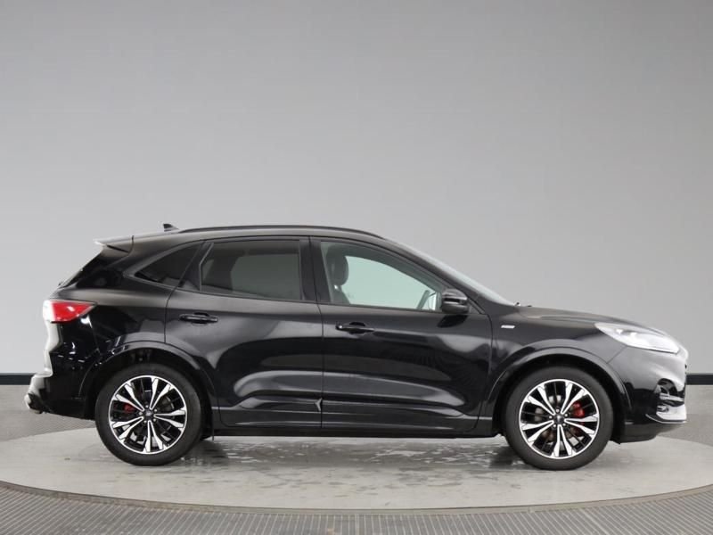 Used Ford Kuga 2022 for sale - 76470168: Photo 2