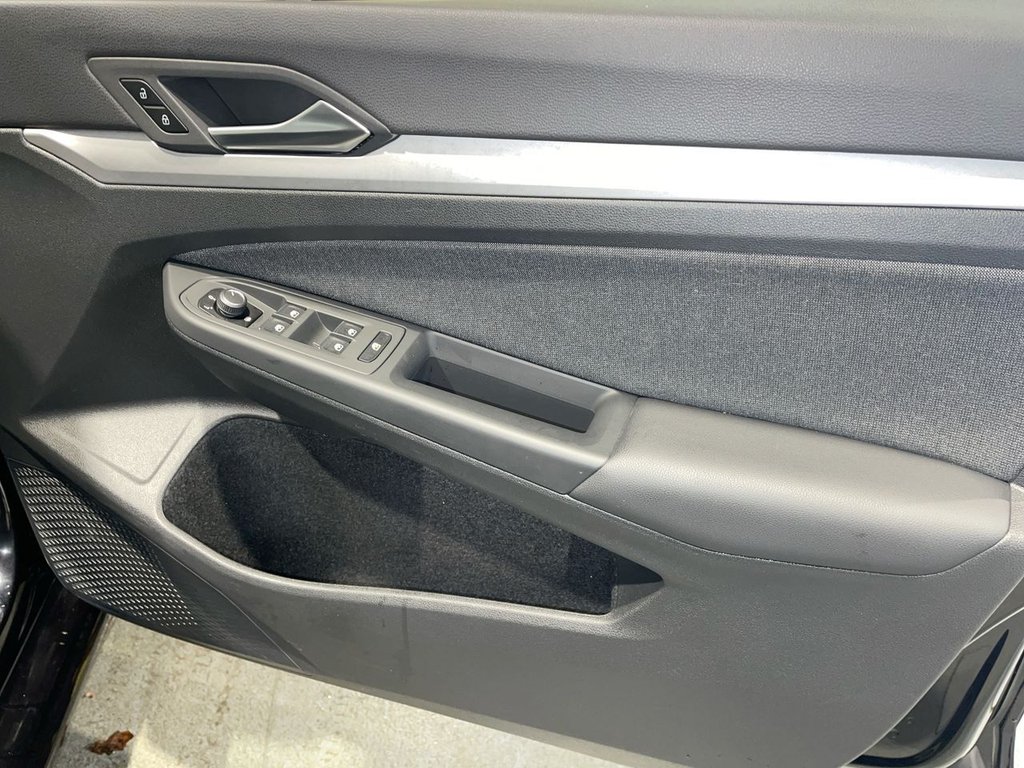 Used Volkswagen Golf 2023 for sale - 76698470: Photo 23
