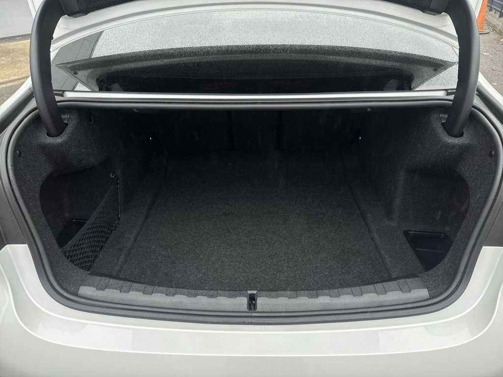 Used BMW 3 Series 2025 for sale - 77919600: Photo 12