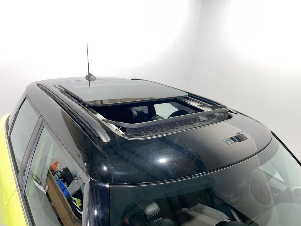 Used MINI Hatch 2022 for sale - 77356016: Photo 17