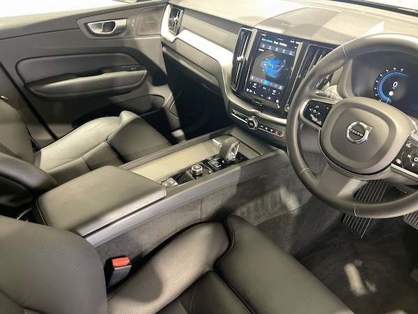 Used Volvo XC60 2023 for sale - 76092657: Photo 15