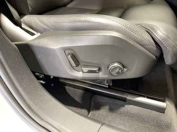 Used Volvo XC60 2023 for sale - 76092657: Photo 23
