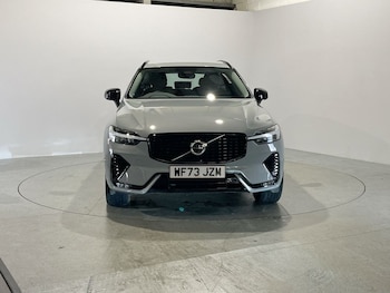Used Volvo XC60 2023 for sale - 76092657: Photo