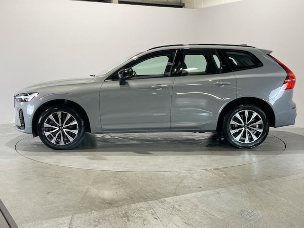 Used Volvo XC60 2023 for sale - 76092657: Photo 5