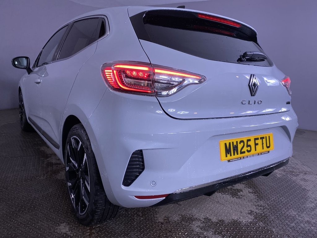 Used Renault Clio 2025 for sale - 78082192: Photo 14