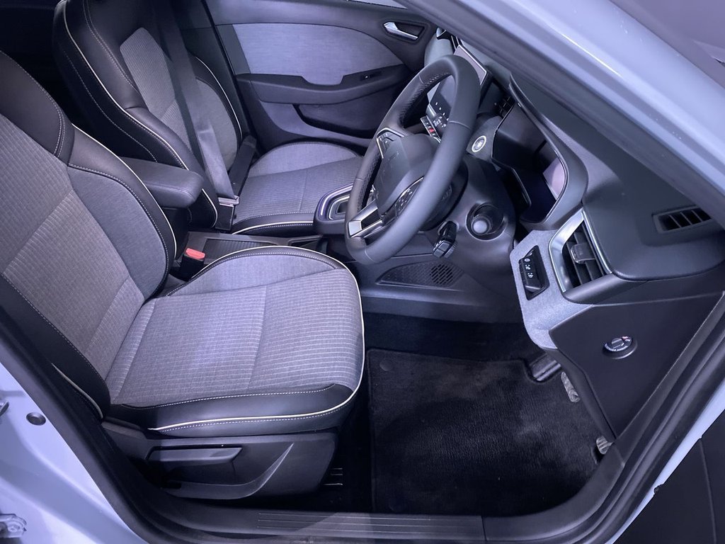 Used Renault Clio 2025 for sale - 78082192: Photo 15