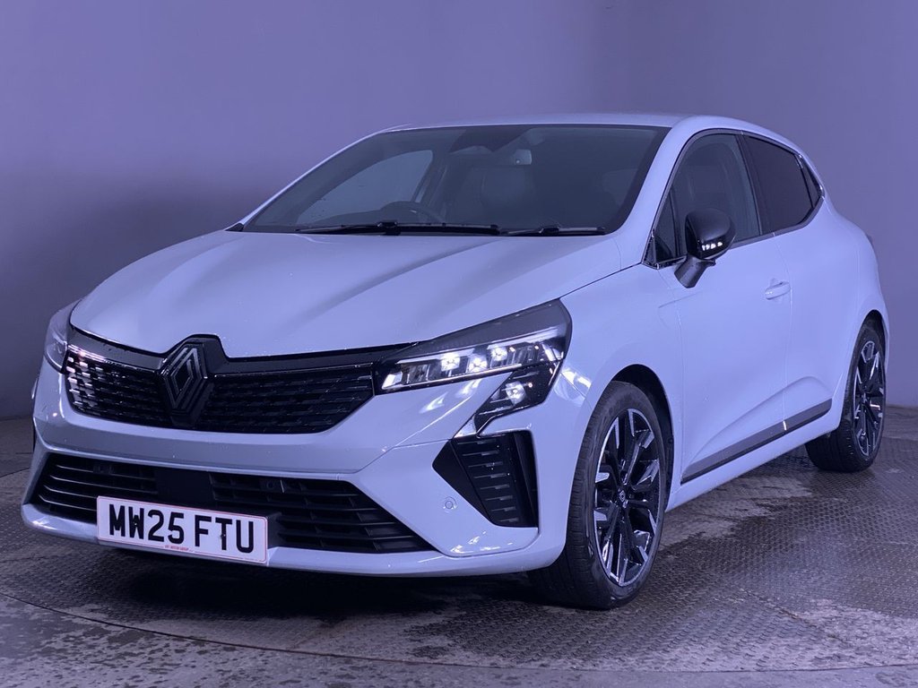 Used Renault Clio 2025 for sale - 78082192: Photo 4