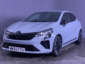 Used Renault Clio 2025 for sale - 78082192: Photo