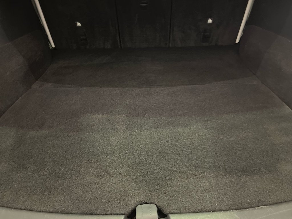 Used Tesla Model Y 2022 for sale - 76950496: Photo 12