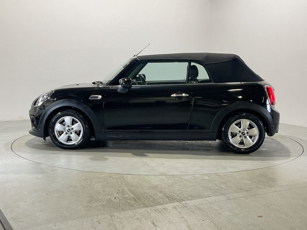 Used MINI Convertible 2020 for sale - 76132236: Photo 5