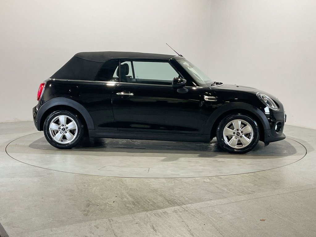 Used MINI Convertible 2020 for sale - 76132236: Photo 9