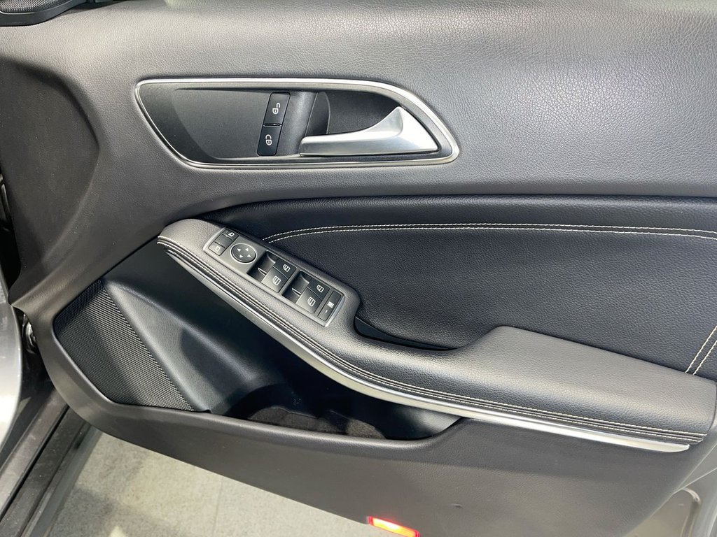 Used Mercedes-Benz GLA 2019 for sale - 76642878: Photo 22