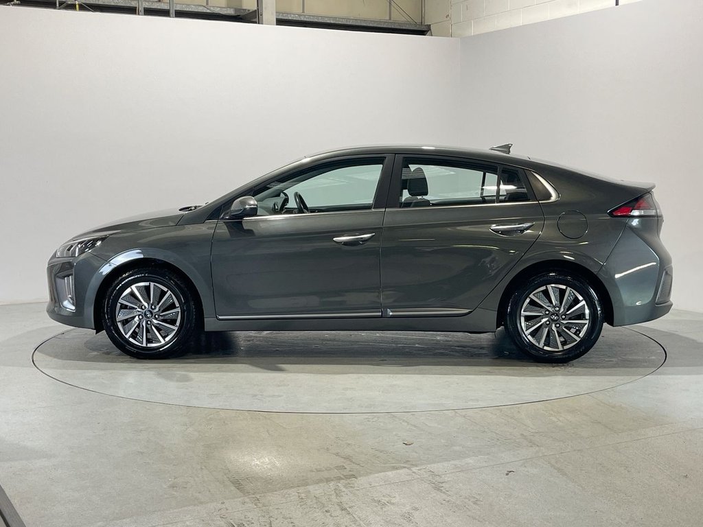 Used Hyundai IONIQ 2022 for sale - 76841236: Photo 5