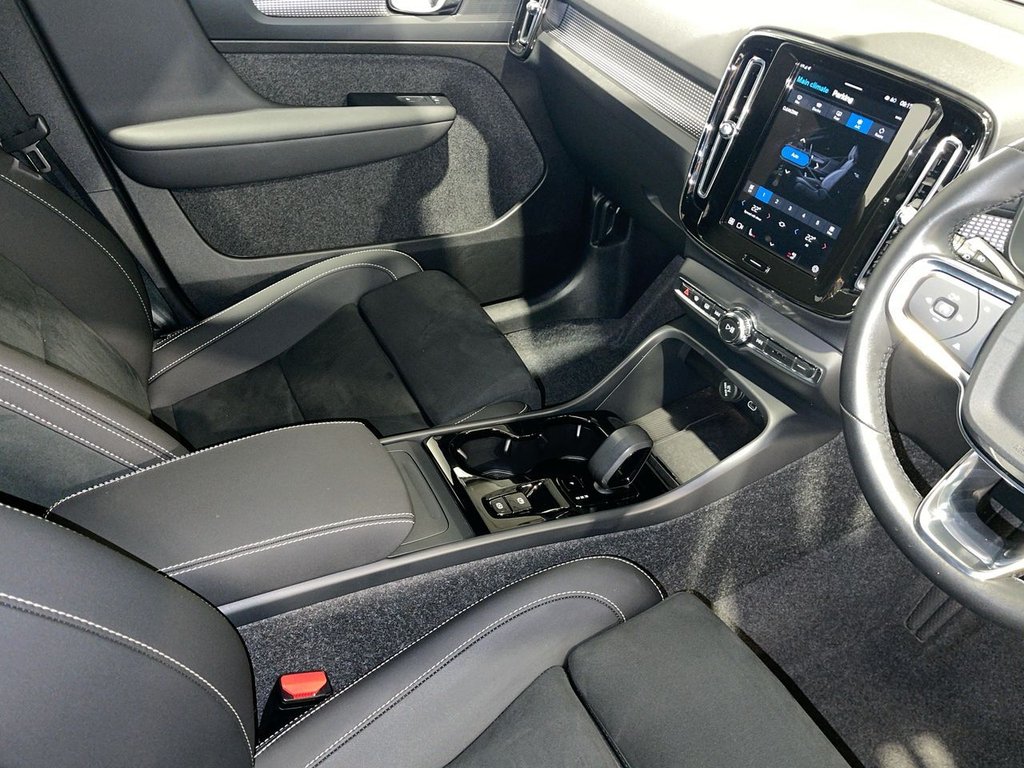 Used Volvo XC40 2024 for sale - 76048301: Photo 13