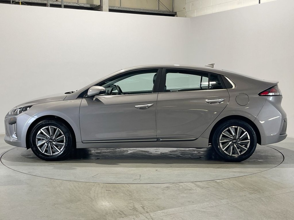 Used Hyundai IONIQ 2022 for sale - 77463670: Photo 5
