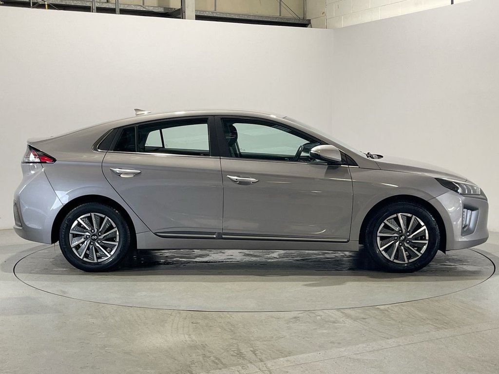 Used Hyundai IONIQ 2022 for sale - 77463670: Photo 9
