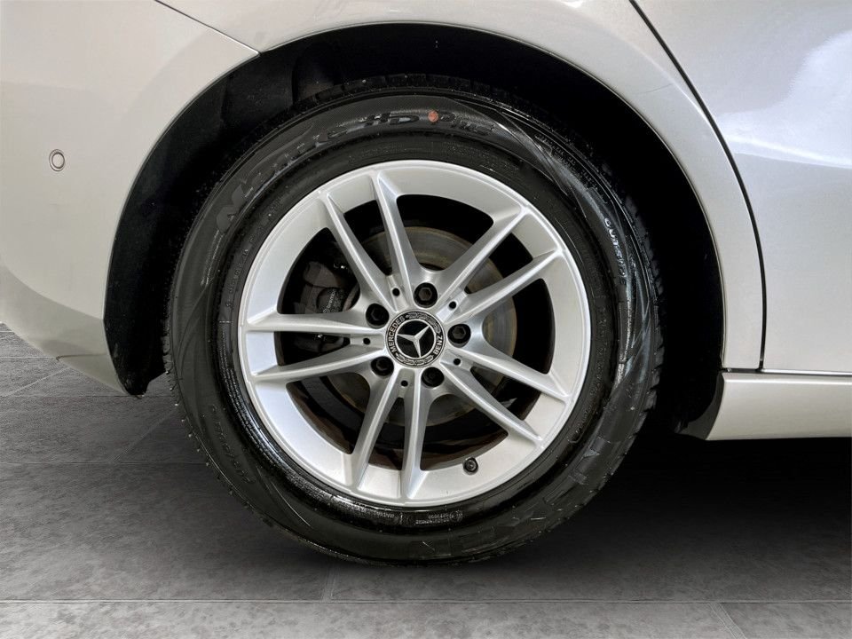 Used Mercedes-Benz A-Class 2019 for sale - 77647810: Photo 10