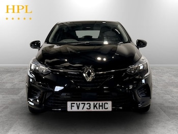 Used Renault Clio 2023 for sale - 78271742: Photo