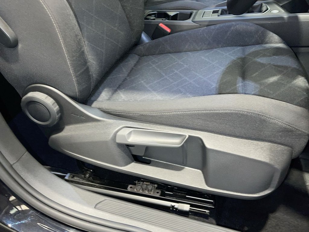 Used Volkswagen Golf 2021 for sale - 76056711: Photo 23