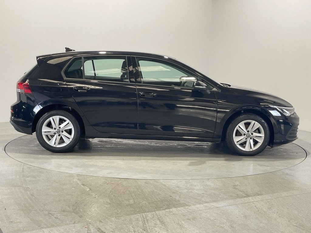 Used Volkswagen Golf 2021 for sale - 76056711: Photo 9