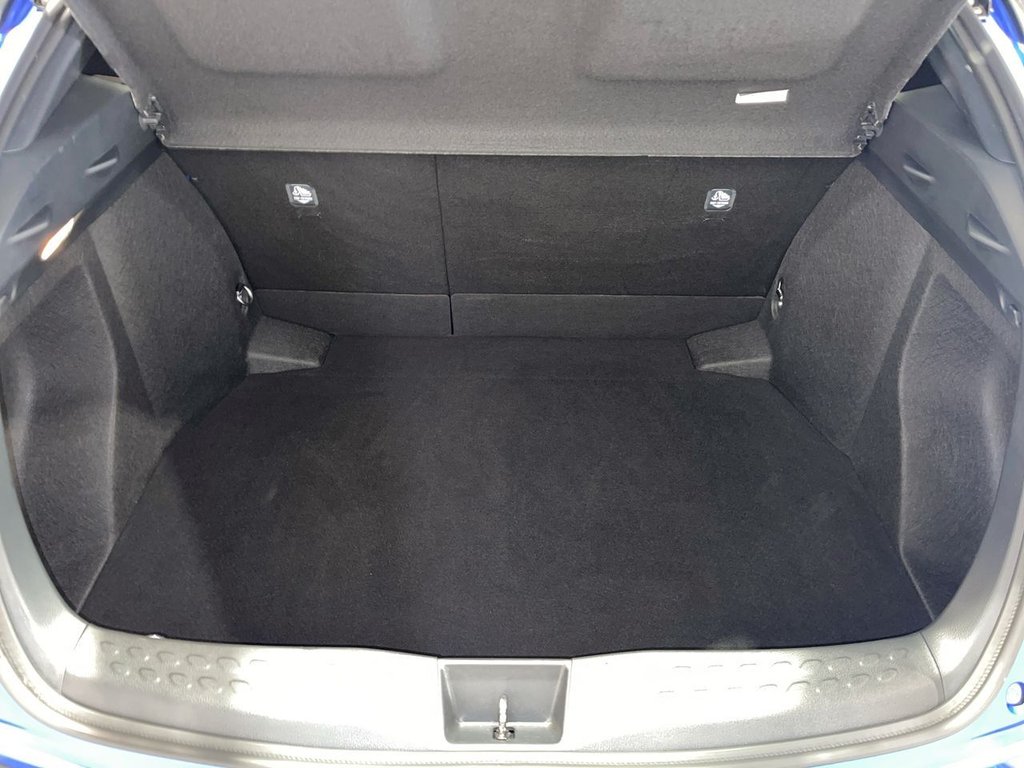 Used Toyota C-HR 2022 for sale - 76223633: Photo 12