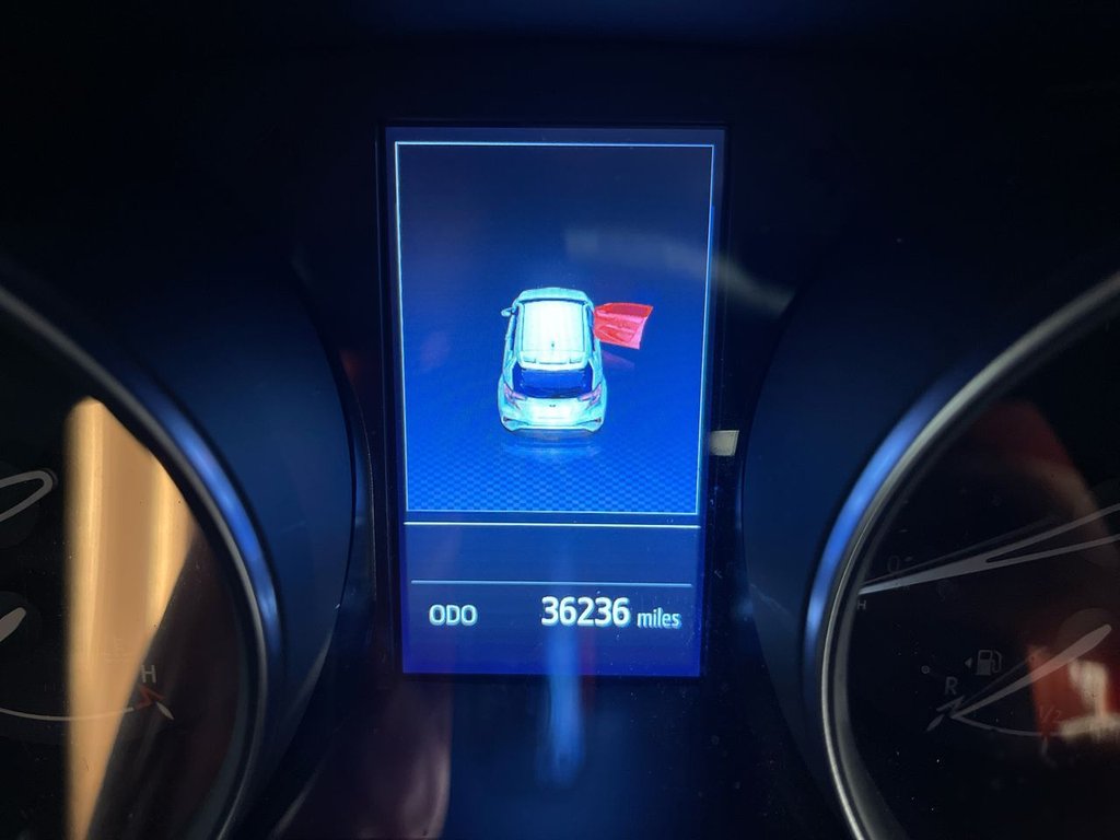 Used Toyota C-HR 2022 for sale - 76223633: Photo 23