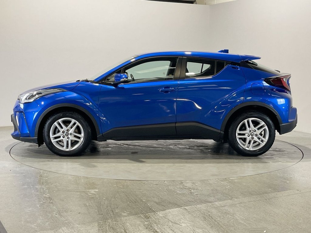 Used Toyota C-HR 2022 for sale - 76223633: Photo 5