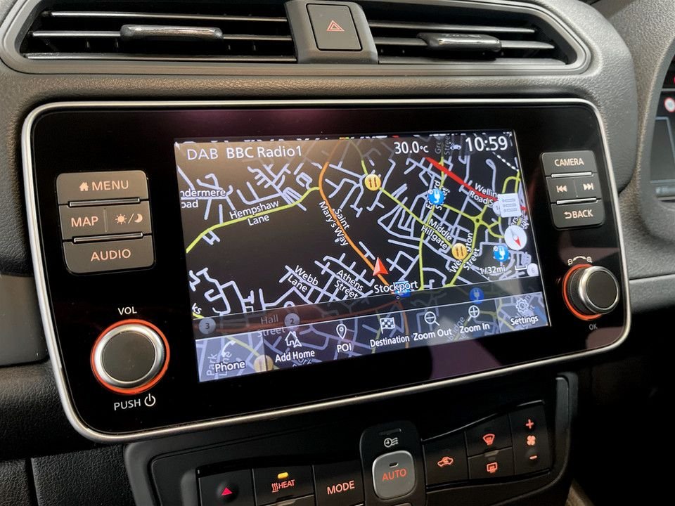 Used Nissan Leaf 2021 for sale - 77499352: Photo 16