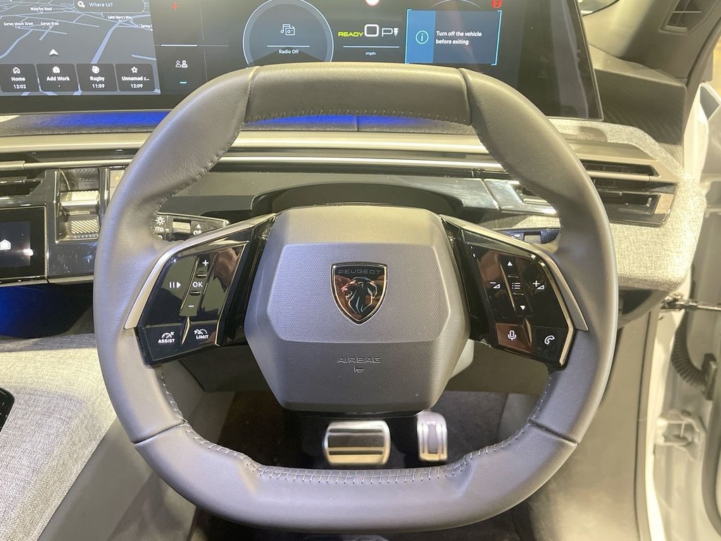 Used Peugeot E-3008 2024 for sale - 76048408: Photo 3