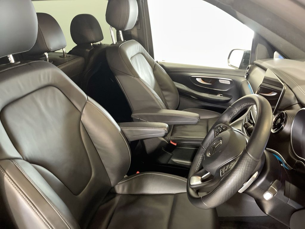 Used Mercedes-Benz V-Class 2023 for sale - 77792469: Photo 14