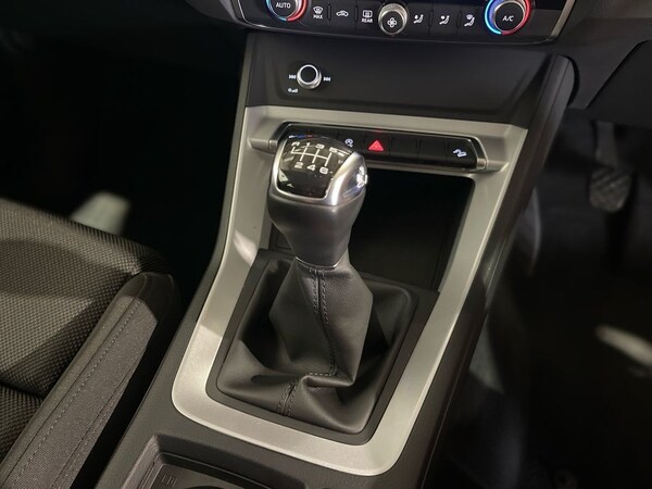 Used Audi Q3 2022 for sale - 76106183: Photo 19