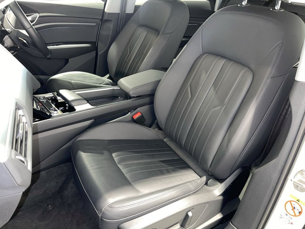 Used Audi e-tron 2021 for sale - 76973739: Photo 16