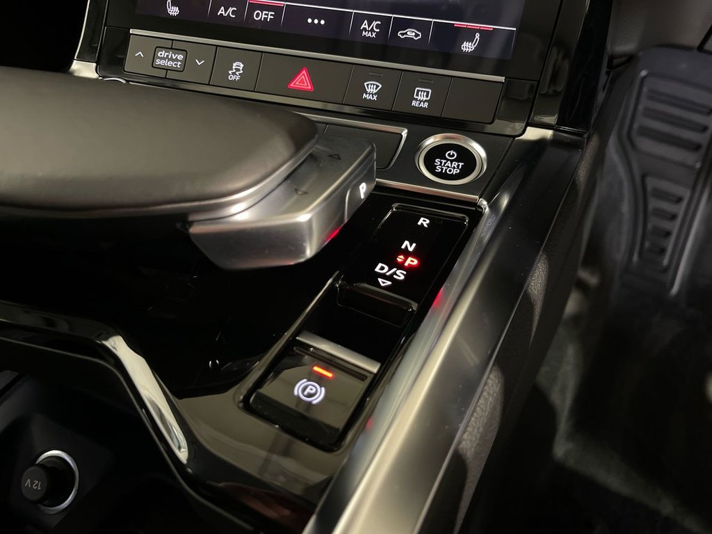 Used Audi e-tron 2021 for sale - 76973739: Photo 19