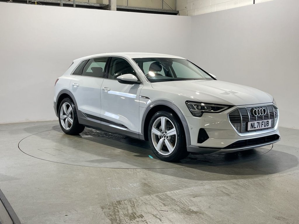 Used Audi e-tron 2021 for sale - 76973739: Photo 2