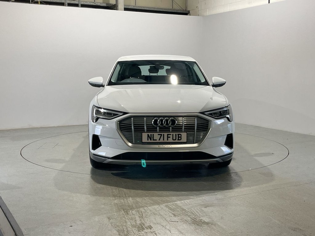 Used Audi e-tron 2021 for sale - 76973739: Photo 3