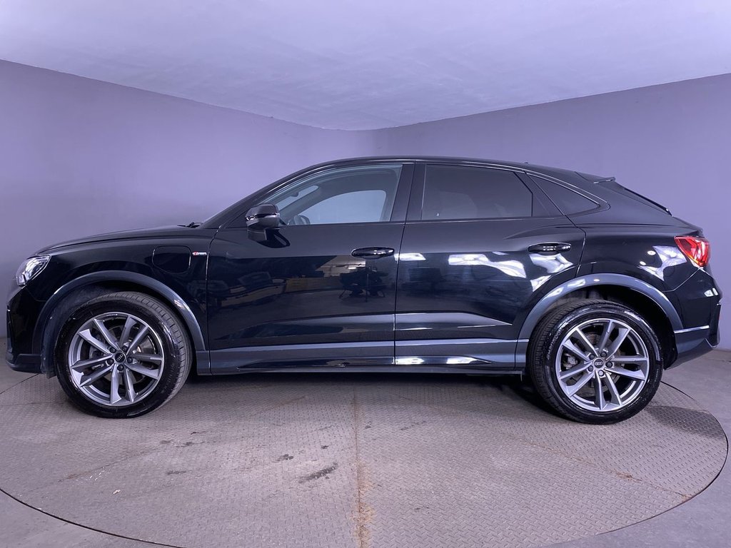 Used Audi Q3 2023 for sale - 77422079: Photo 5