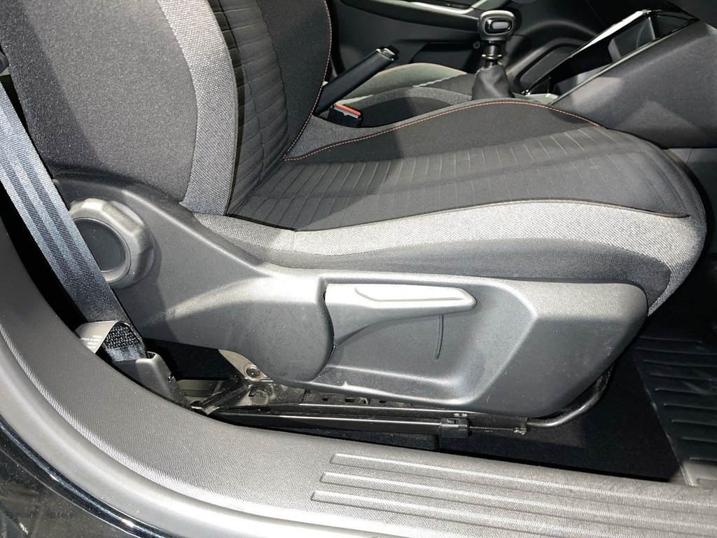 Used Peugeot 2008 2022 for sale - 77065139: Photo 22